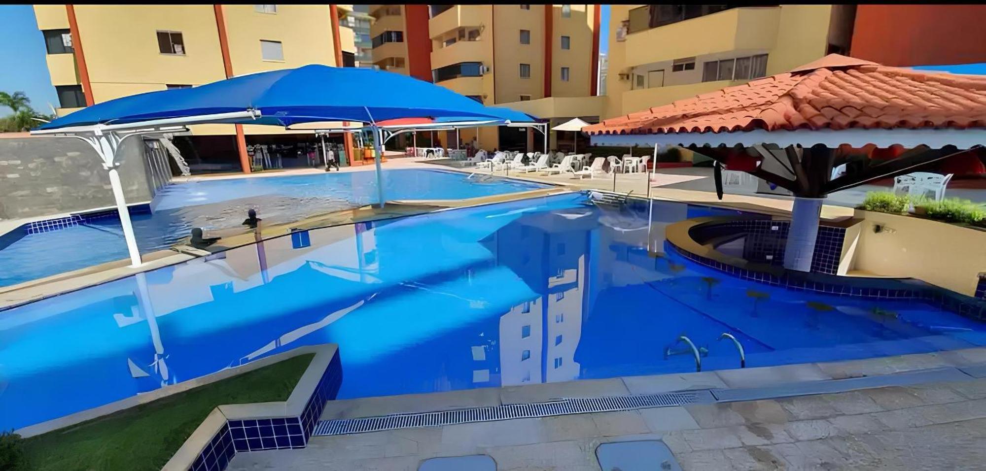 House Relax Parque Das Aguas Quentes - Ape 2 Quartos Caldas Novas Ngoại thất bức ảnh