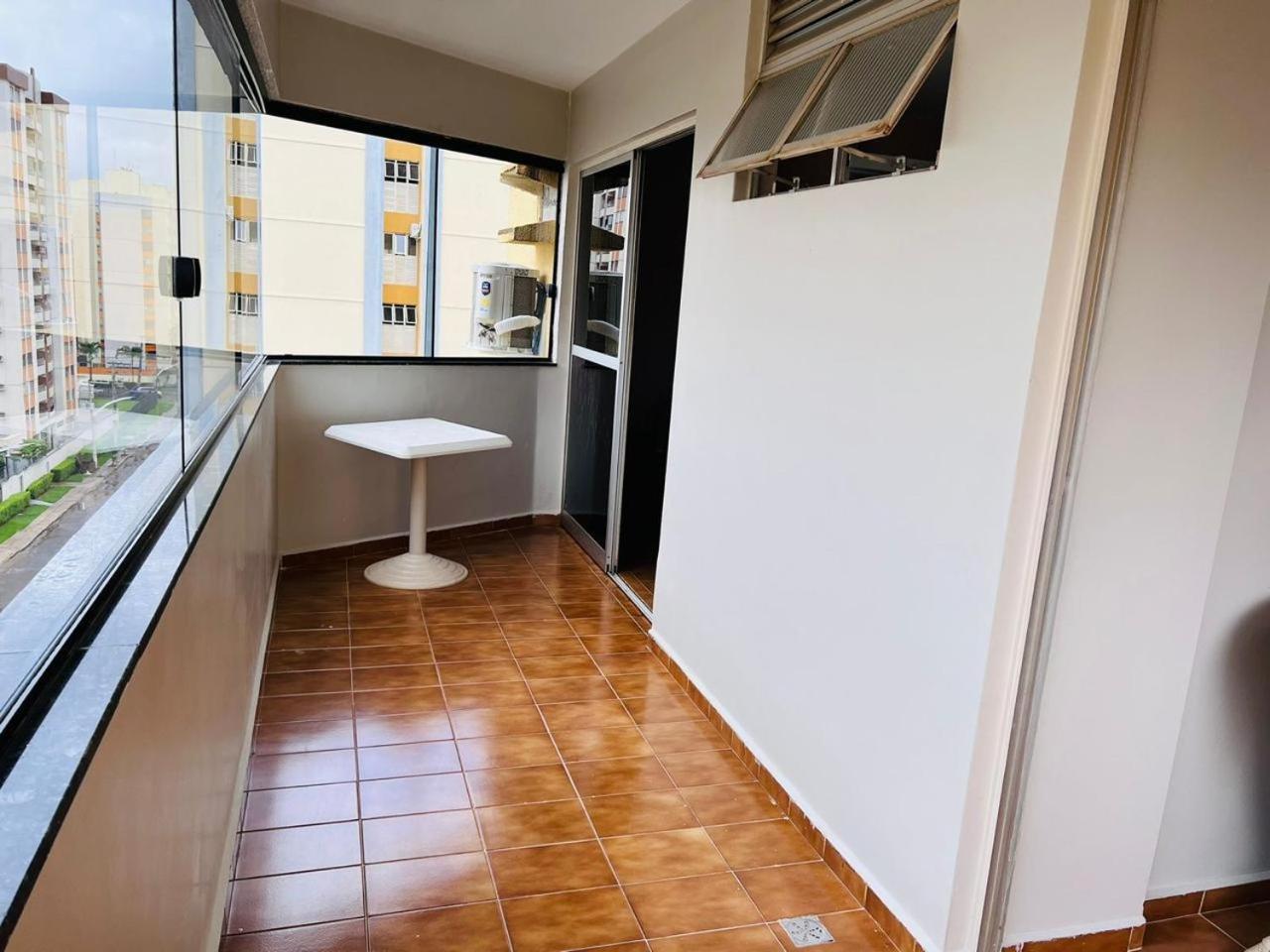 House Relax Parque Das Aguas Quentes - Ape 2 Quartos Caldas Novas Ngoại thất bức ảnh